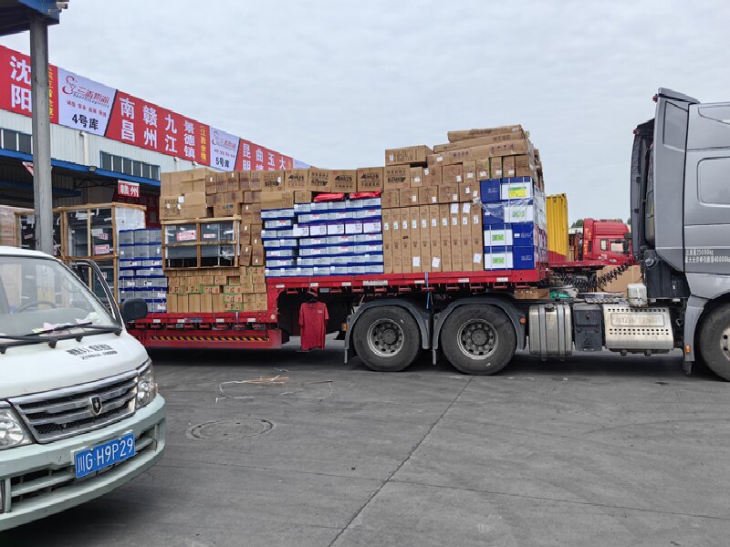 德陽(yáng)到景東彝族自治物流專線